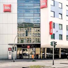 Отель ibis Berlin City West городской автобус