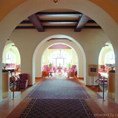 Отель Suvretta House Швейцария, Санкт-Мориц - отзывы, цены и фото номеров - забронировать отель Suvretta House онлайн интерьер отеля