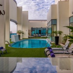 Отель First Central Hotel Suites ОАЭ, Дубай - 11 отзывов об отеле, цены и фото номеров - забронировать отель First Central Hotel Suites онлайн бассейн