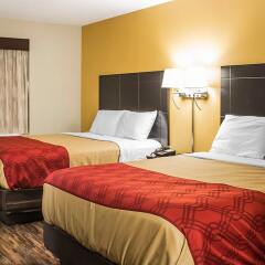 Отель Econo Lodge Columbus Колумбус комната для гостей фото 3
