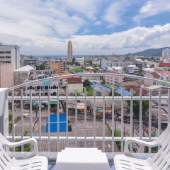 Patong 7Days Premium Hotel Phuket балкон