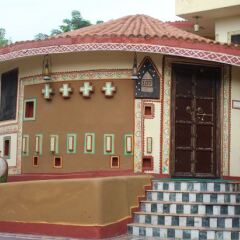 Отель Chokhi Dhani Resort Jaipur с домашними животными