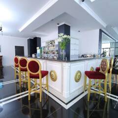 Отель Jannat Regency Бишкек гостиничный бар