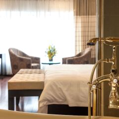 Отель Boss Legend Hotel Вьетнам, Ханой - отзывы, цены и фото номеров - забронировать отель Boss Legend Hotel онлайн в номере