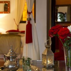 Отель Riad Dar Alfarah Марокко, Марракеш - отзывы, цены и фото номеров - забронировать отель Riad Dar Alfarah онлайн гостиничный бар
