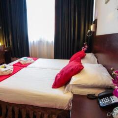 Hotel Falcon Plaza Centre комната для гостей фото 4