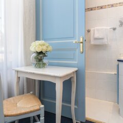 Отель The Originals des Orangers Cannes (ex Inter-Hotel) Франция, Канны - отзывы, цены и фото номеров - забронировать отель The Originals des Orangers Cannes (ex Inter-Hotel) онлайн ванная фото 2