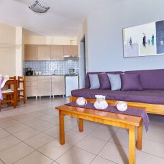 Апартаменты Everest Apartments комната для гостей фото 4
