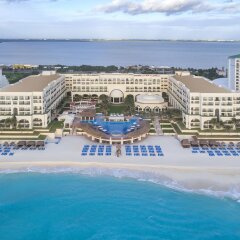 Отель Marriott Cancun Resort бассейн