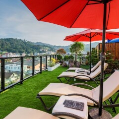 Отель Hallo Patong Dormtel And Restaurant Патонг