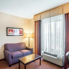 Comfort Suites Manchester in Manchester, United States of America from 157$, photos, reviews - zenhotels.com guestroom photo 2