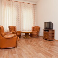 Гостиница City Realty Central Apartments At Triumphal Square в Москве отзывы, цены и фото номеров - забронировать гостиницу City Realty Central Apartments At Triumphal Square онлайн Москва комната для гостей фото 2