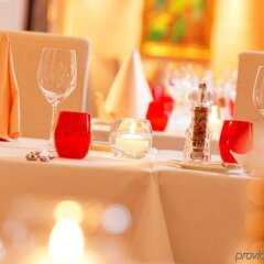 Отель Art Boutique Monopol Швейцария, Санкт-Мориц - отзывы, цены и фото номеров - забронировать отель Art Boutique Monopol онлайн помещение для мероприятий фото 2