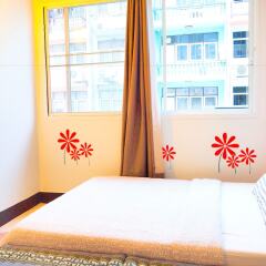 Baan Nampetch Hostel Бангкок комната для гостей фото 5