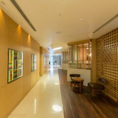Отель Hilton Colombo Residence Шри-Ланка, Коломбо - отзывы, цены и фото номеров - забронировать отель Hilton Colombo Residence онлайн интерьер отеля фото 3