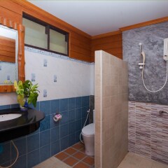 Отель Lanta Riviera Resort Ланта ванная фото 2
