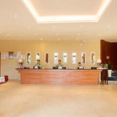 Sanya Herton Seaview Hotel фитнесс-зал