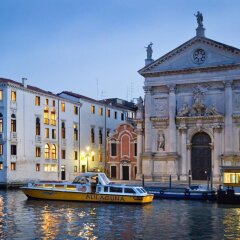 Отель Palazzo Giovanelli e Gran Canal Италия, Венеция - отзывы, цены и фото номеров - забронировать отель Palazzo Giovanelli e Gran Canal онлайн приотельная территория фото 2