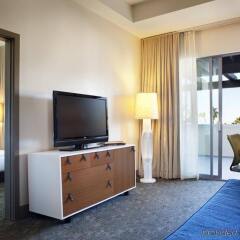 Отель Kimpton Shorebreak Huntington Beach Resort удобства в номере фото 2
