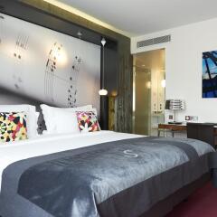 Hotel de Sers-Paris Champs Elysees детские мероприятия
