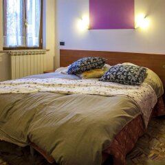 Отель Albergo Vecchio Forno Сполето комната для гостей