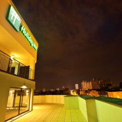 Отель Holiday Inn Łódź Польша, Лодзь - отзывы, цены и фото номеров - забронировать отель Holiday Inn Łódź онлайн балкон