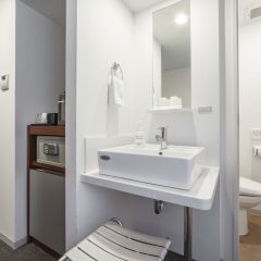 Отель Mystays Fukuoka Tenjin-Minami Фукуока ванная фото 2