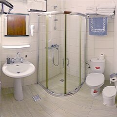 Апартаменты Kounenos Apartments ванная