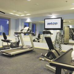Гостиница Park Inn by Radisson Невский фитнесс-зал