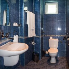 Отель Arena Hotel Болгария, Приморско - отзывы, цены и фото номеров - забронировать отель Arena Hotel онлайн ванная фото 2
