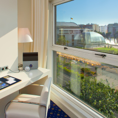 Отель SH Valencia Palace балкон