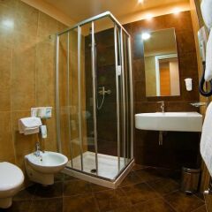 Hotel Sporting Cologno ванная