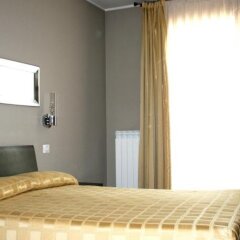 Отель Small Hotel Royal Италия, Падуя - отзывы, цены и фото номеров - забронировать отель Small Hotel Royal онлайн сейф в номере