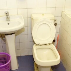 Plaza Hotel in Addis Ababa, Ethiopia from 147$, photos, reviews - zenhotels.com bathroom photo 2