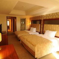 Отель Asia Royal Suite комната для гостей фото 2