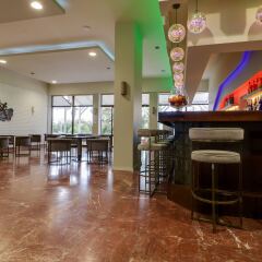 Bomo Calamos Beach Hotel - All Inclusive гостиничный бар