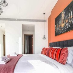 Отель Luxurious Getaway Right Across City Walk Mall Дубай комната для гостей фото 4