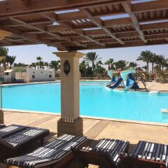 Отель Coral Beach Resort бассейн фото 3