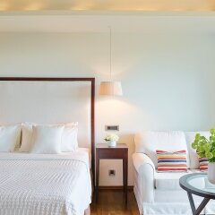 Отель Vouliagmeni Suites Греция, Афины - 1 отзыв об отеле, цены и фото номеров - забронировать отель Vouliagmeni Suites онлайн комната для гостей фото 5
