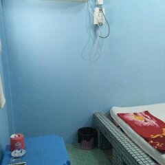 Отель Shwe Daung Thiri Motel Burmese Only Мьянма, Пром - отзывы, цены и фото номеров - забронировать отель Shwe Daung Thiri Motel Burmese Only онлайн приотельная территория
