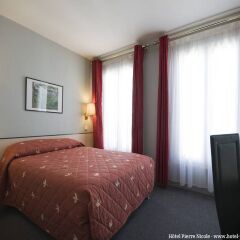 Отель Hôtel Pierre Nicole комната для гостей