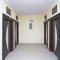OYO 9558 Hotel Chhavi Holidays интерьер отеля фото 2