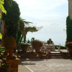 Отель Palazzo Dalla Casapiccola Италия, Реканати - отзывы, цены и фото номеров - забронировать отель Palazzo Dalla Casapiccola онлайн парковка