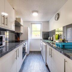 Отель Charming Grassmarket Apartment with Castle View Великобритания, Эдинбург - отзывы, цены и фото номеров - забронировать отель Charming Grassmarket Apartment with Castle View онлайн фото 2