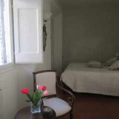 Апартаменты Sleep in Italy Oltrarno Apartments Флоренция комната для гостей