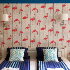 Отель Fancyapartments сейф в номере