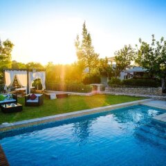 Отель Villas Can Lluc бассейн фото 3
