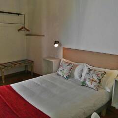 Frenteabastos Hostel & Suites комната для гостей фото 4