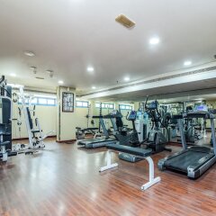 Landmark Summit Hotel фитнесс-зал фото 5