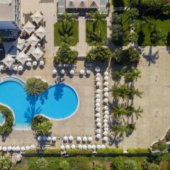 Отель Hilton Park Nicosia бассейн